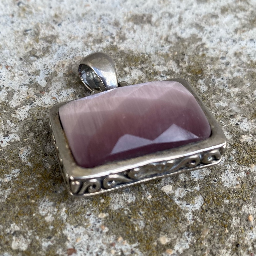 Mauve Filigree Silver Toned Rectangular Pendant